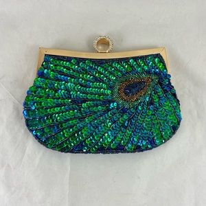 Women's Beautiful Peacock Sequins Beaded Bag With Two Different Lengths Of Chain